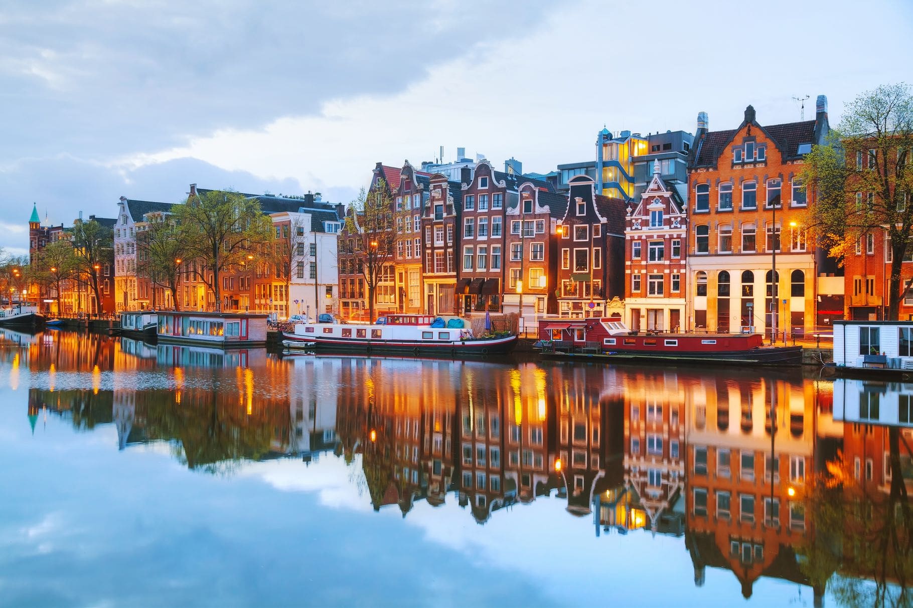 High-Class Amsterdam 3 Escort services