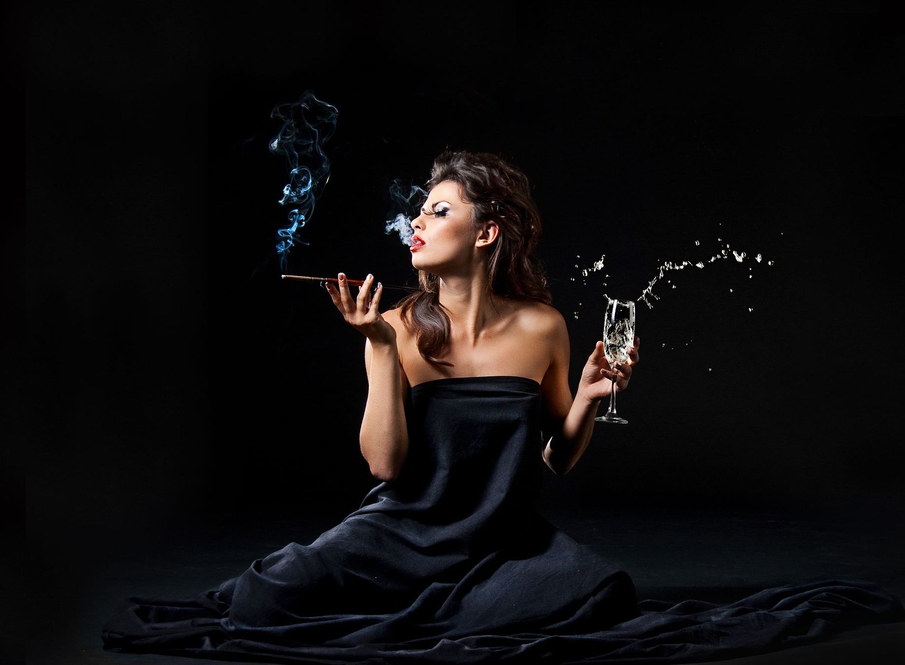 smokefetish Escort Services